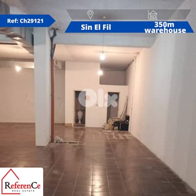 Commercial warehouse in Sin el Fil مستودع للايجار في سن الفيل