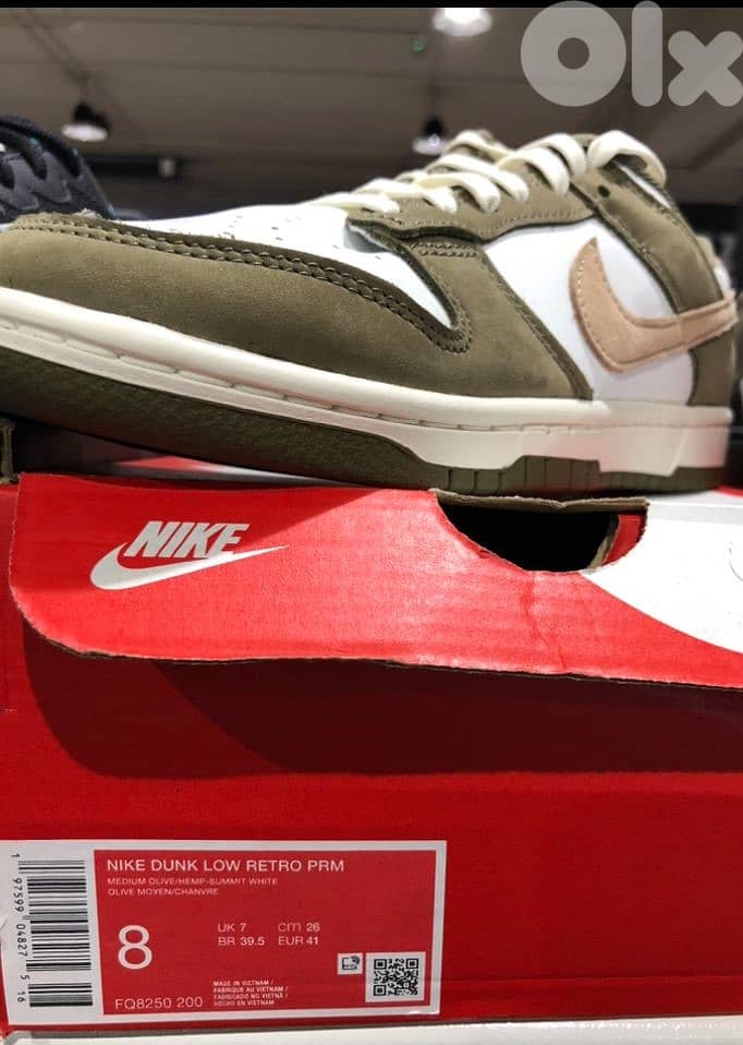 Nike Dunk Low Retro PRM Medium Olive Original - Size 41 0