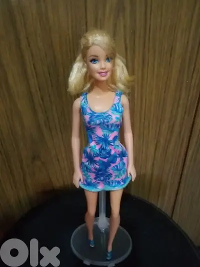 Barbie Mattel great doll 2013 Flexible legs+brand tag dress+Shoes=23$