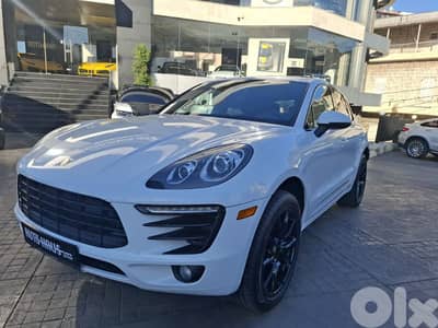 Porsche Macan S 2017 clean carfax !!!