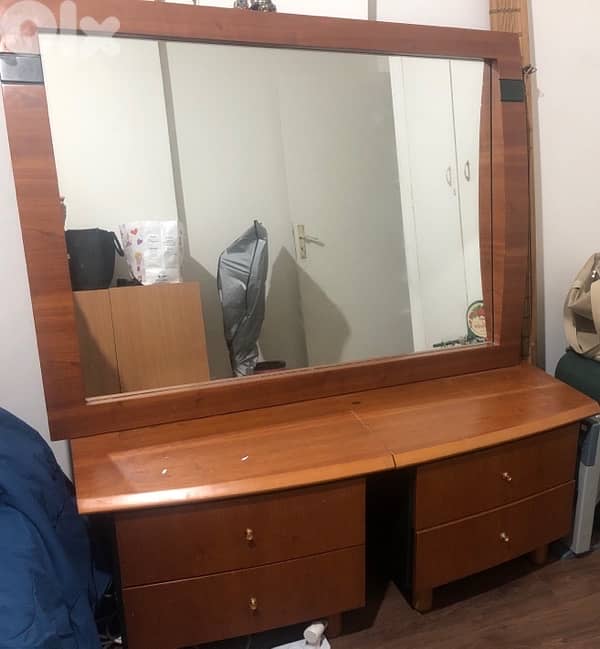 Wood mirror with 2 tables 0