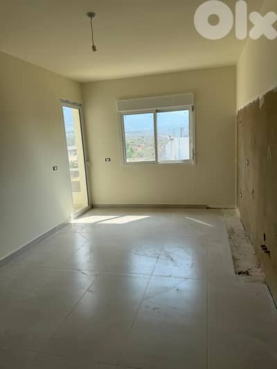RWB100DM - Apartment for sale in Zgharta