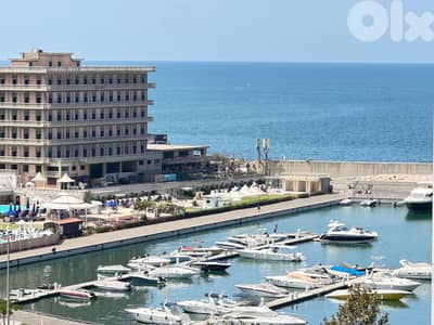 L19407 - Beautiful 3-Bedroom Apartment For Sale in Down Town