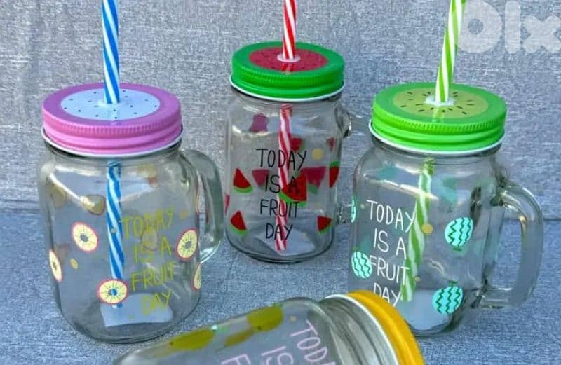 mason jars with straw 0