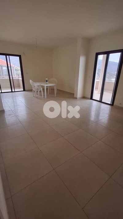 GMB101CM - Apartment for sale in Kfaraaka - شقة للبيع في كفرعقا