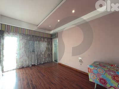 fully decorated and renovated - PRME AREA IN SEHAYLE REF#NF01663