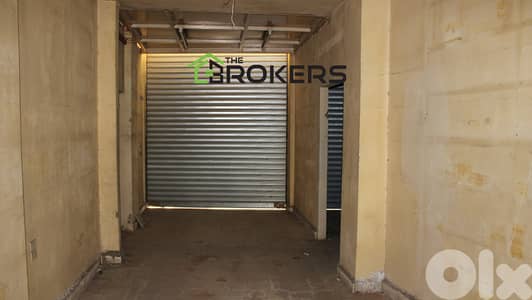 Shop for Rent In  Mar Mkhayel محل للإيجار في مار مخايل