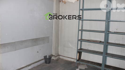 Shop for Rent In  Mar Mkhayel محل للإيجار في مار مخايل