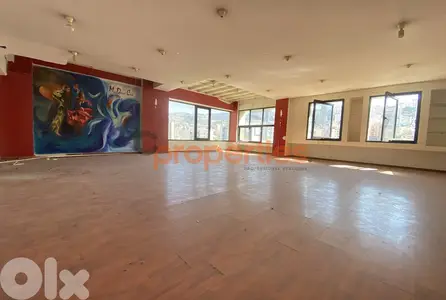 Showroom for Rent in Jal el Dib – CPFY33