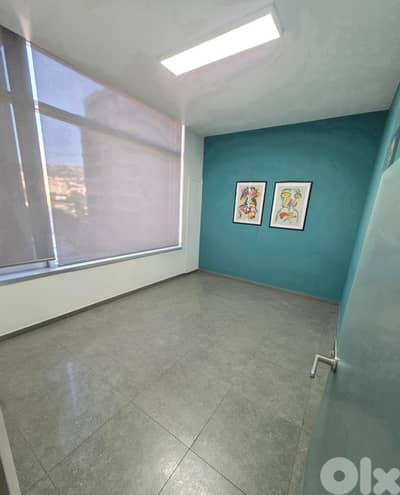 264 Sqm Office + Terrace For Rent In Dekwaneh مكتب للاجار في الدكوانة