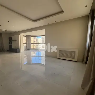 230 Sqm Apartment located in Clemenceau