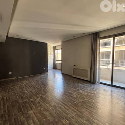 230 Sqm Apartment located in Clemenceau