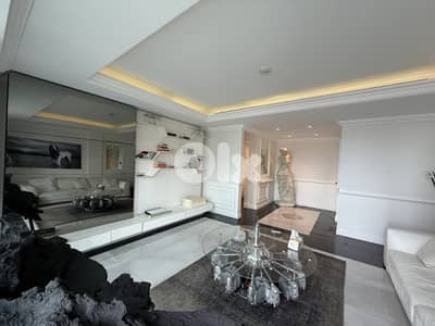 Spacious apartment for sale in Down Town شقة واسعة للبيع في