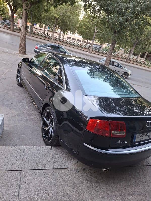 Audi A8 2004 0
