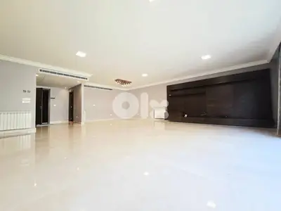 RA25-4453 Apartment for Rent - Hamra (Near AUB) | 280m | $2,082/Month