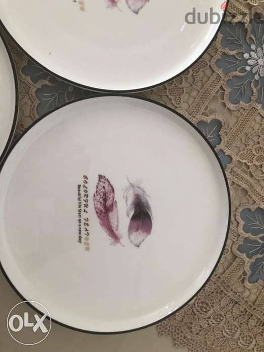 plates 1