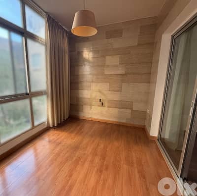 Apartment for sale in Clemenceau ML407 شقة للبيع في كليمنصو