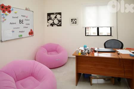 مكتب للايجار في الدكوانة Decorated Office for rent in Dekweneh