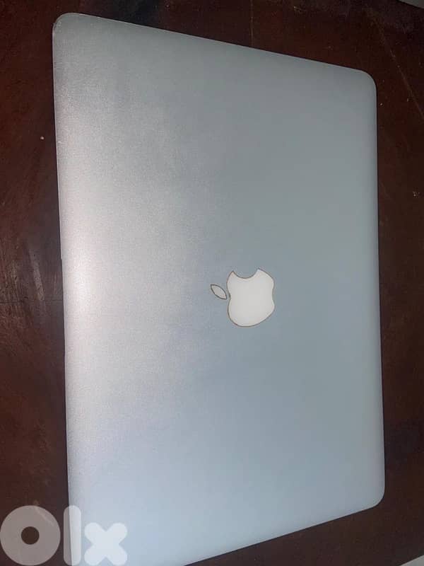 100$ macbook air 2014 0