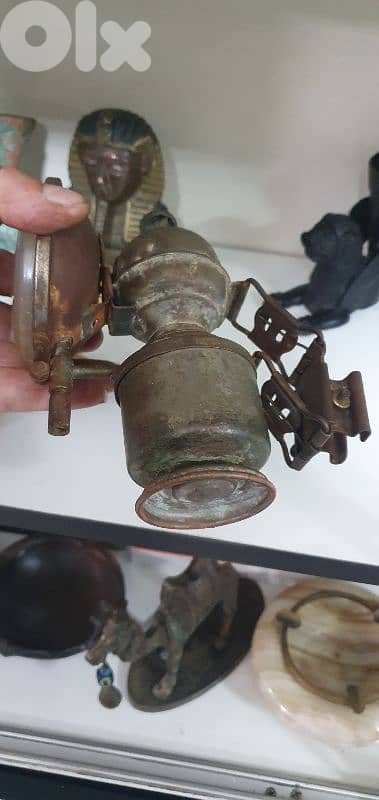 antique collectable carbit lamp war world 2 4