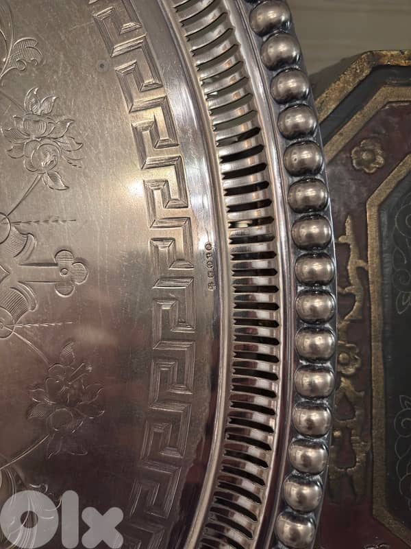 Silver platter (plated silver) 0