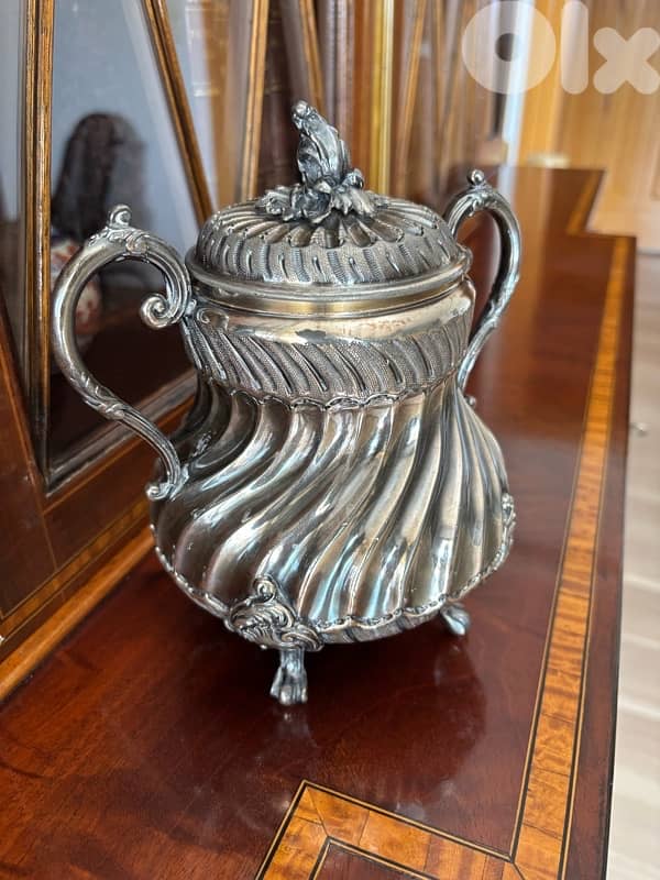 Various silver-plated items 1