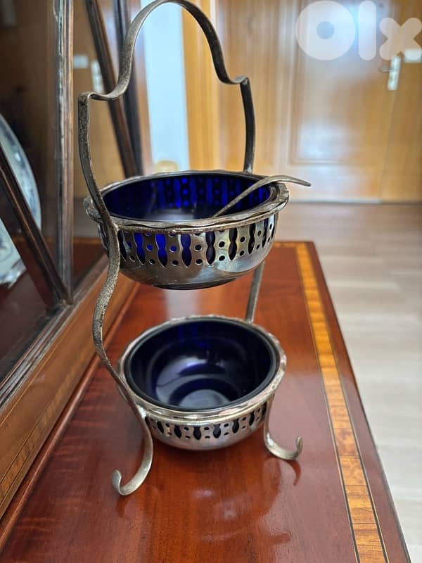 Various silver-plated items 4