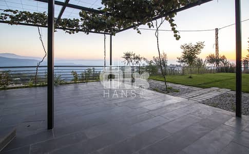 Modern Furnished chalet with Garden in kfardebian