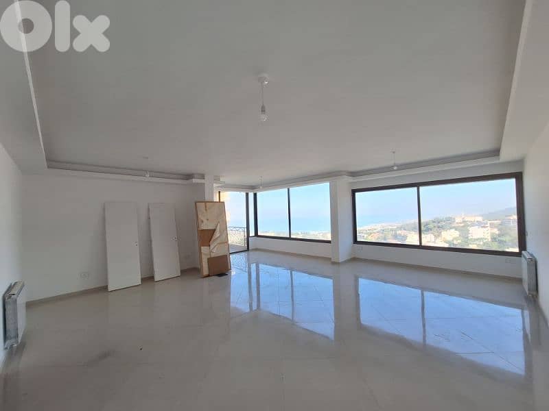 Apartment For Sale In Ain Saade 0