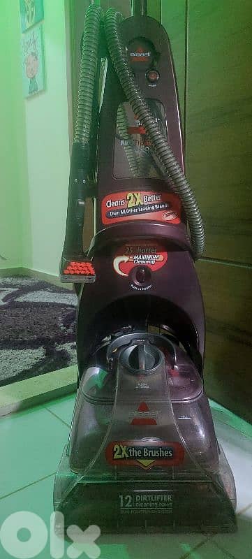 used vacuum cleaner 0