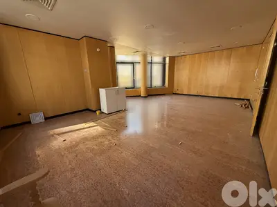 High end Office for Rent in Achrafieh - Tabaris مكتب فاخر للإيجار في