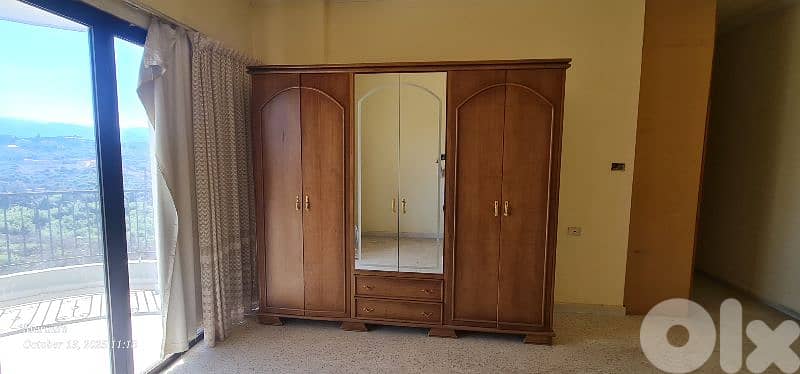 Full bedroom. 1