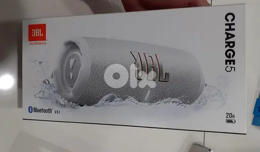 Jbl charge 5 White