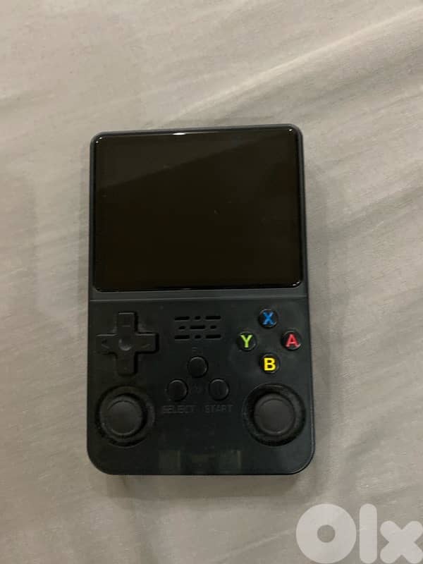 r36s handheld still like new 0