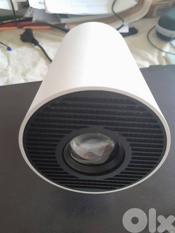 Smart Projector HY300 0