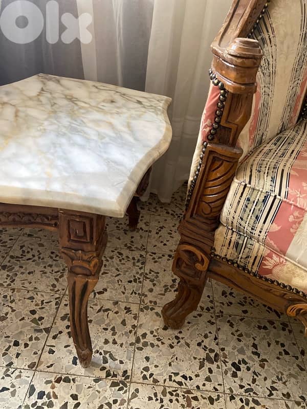 antique salon 8