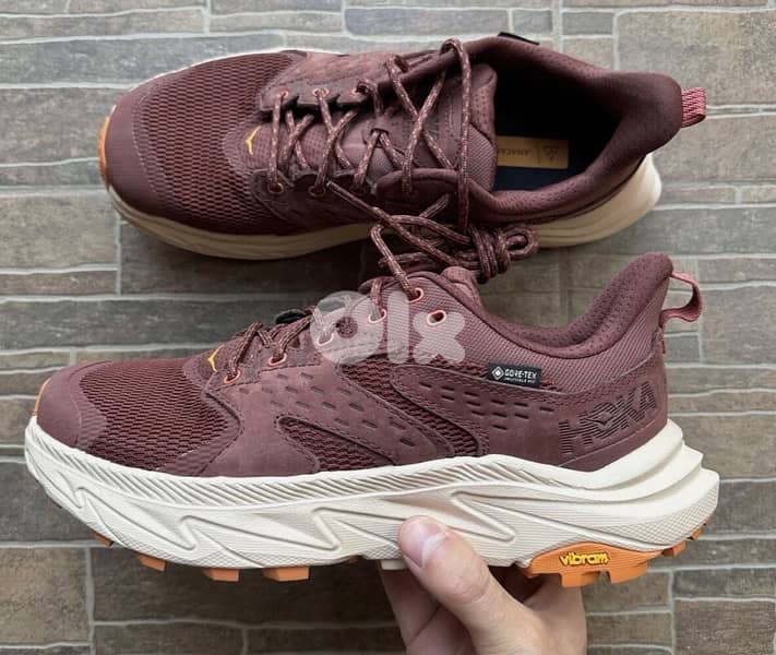 Hoka One One 0