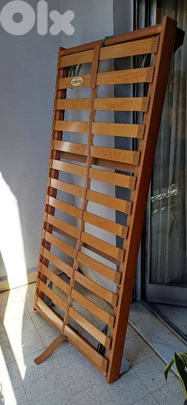 bedframe 0