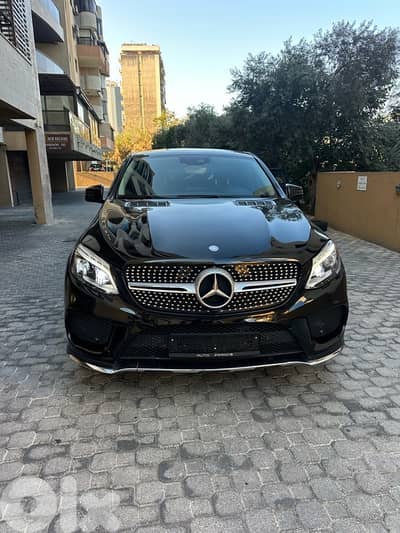 Mercedes GLE 400 coupe 2017 AMG-line 4matic black (company source)