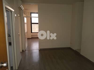 مكتب للايجار في الحازمية Office for rent in Hazmieh