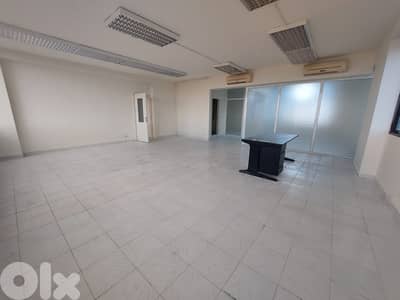 Premium 300 SQM Office for Rent in a Prime Location in Dora