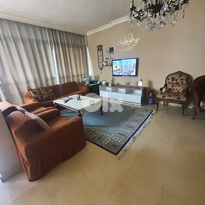 SPACIOUS APARTMENT IN BARBOUR (180SQ) 3 BEDROOMS , (BT-1128)