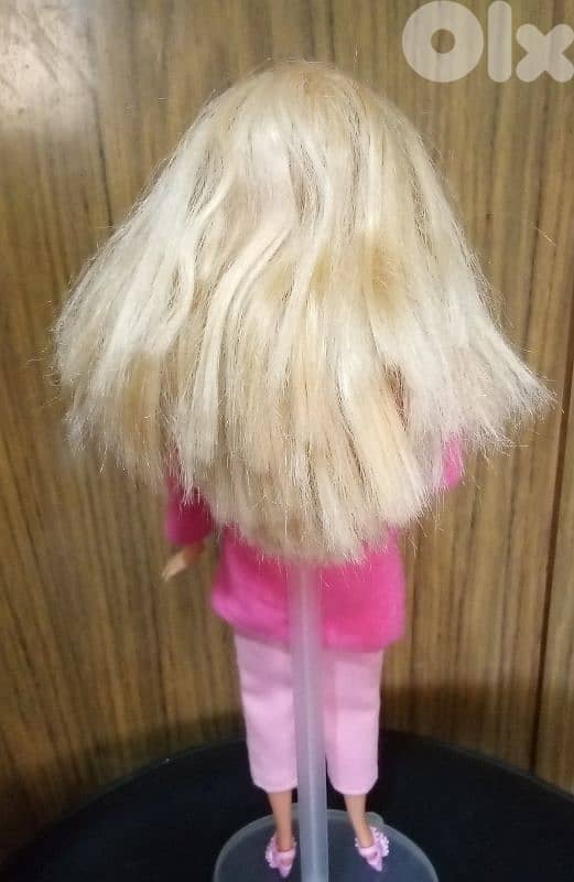 Barbie Mattel Rare As new doll Bend legs+brand tag Outfit+Shoes+Coat 3
