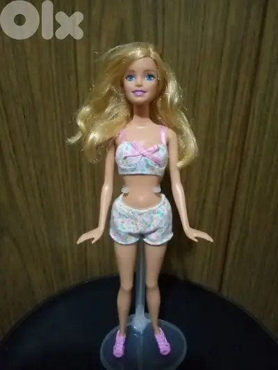 Barbie FAIRYTALE Mattel Bend legs molded top Great doll+swimwear+Shoes