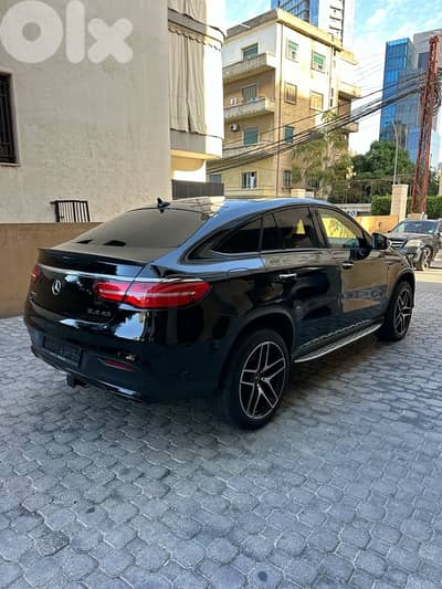 Mercedes GLE 43 coupe AMG NP 2019 black on black (clean carfax)