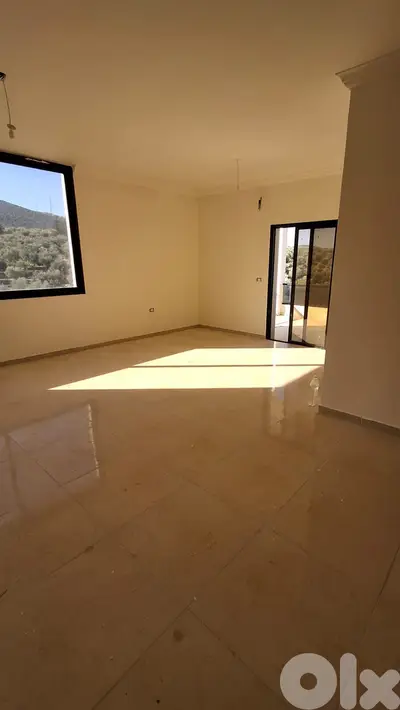 Apartment for sale in Bziza - شقة للبيع في بزيزا