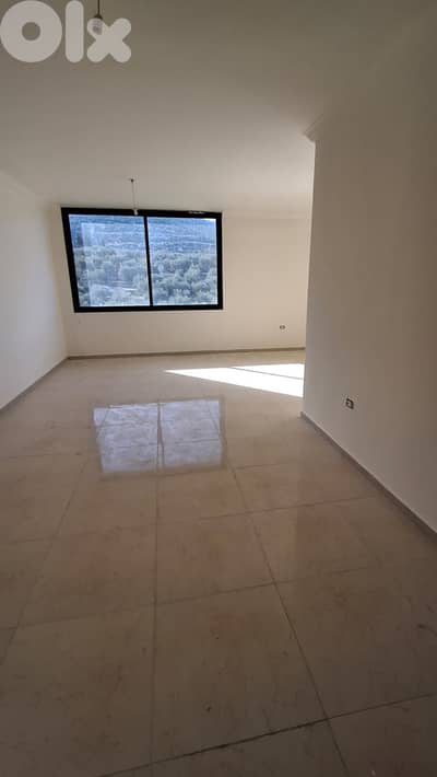 Apartment for sale in Bziza - شقة للبيع في بزيزا
