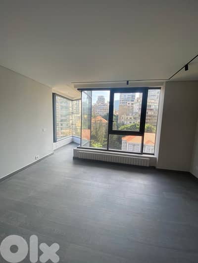 Luxurious Apartment FOR  SALE in Ain Al Mraiseh