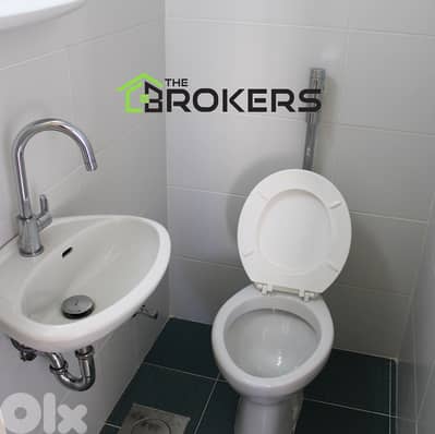Office for Rent in Downtown مكتب للايجار في وسط البلد