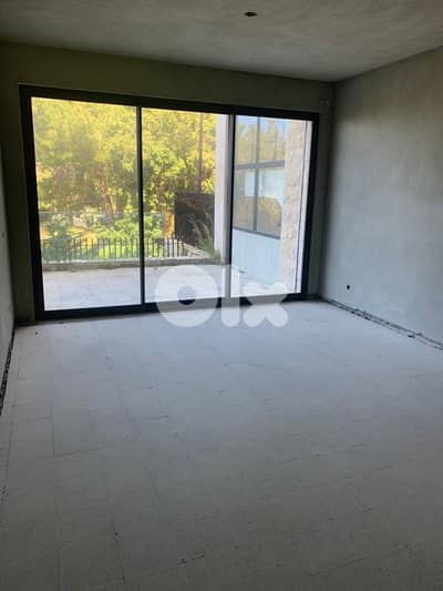 Luxury Apartment for Sale in Adma – ‎شقة فاخرة للبيع في اداما